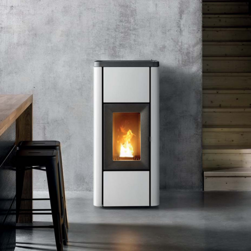 Stufa a pellet MCZ modello Mida 8 KW